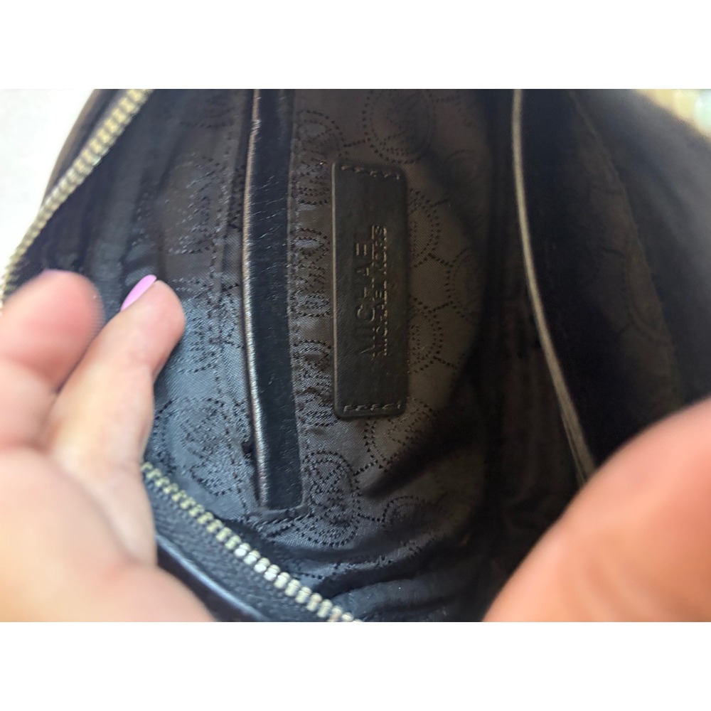 Michael Kors Black Monogram Crossbody Camera Bag Silver Hardware - Picture 3 of 7